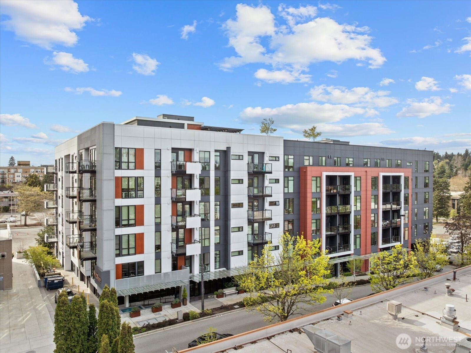 1085 103rd Avenue NE, Bellevue, WA 98004