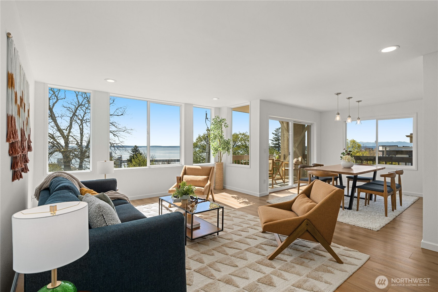 666 W Olympic Place, Seattle, WA 98119