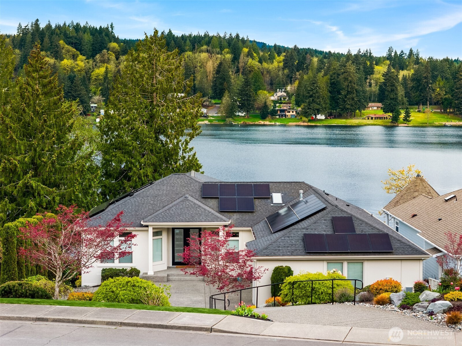 6038 Osprey Circle, Bremerton, WA 98312