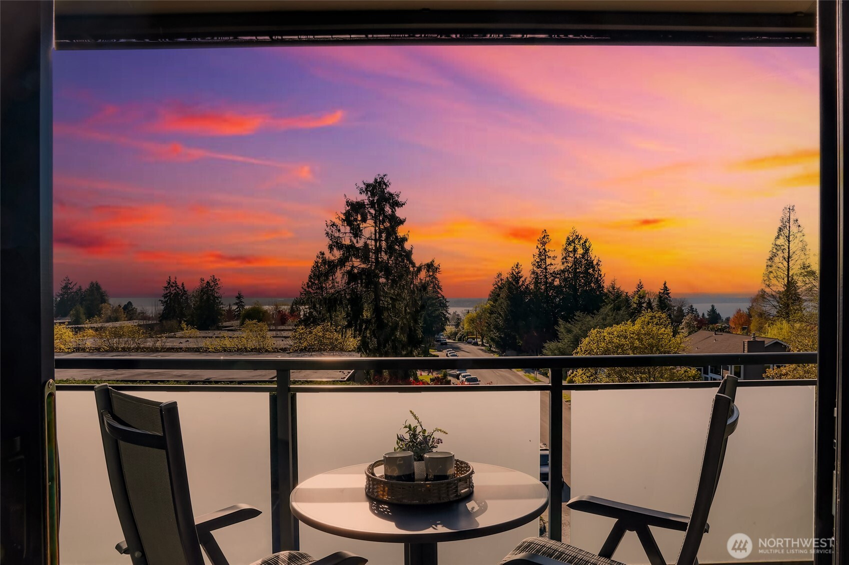 11230 NE 68th Street, Kirkland, WA 98033