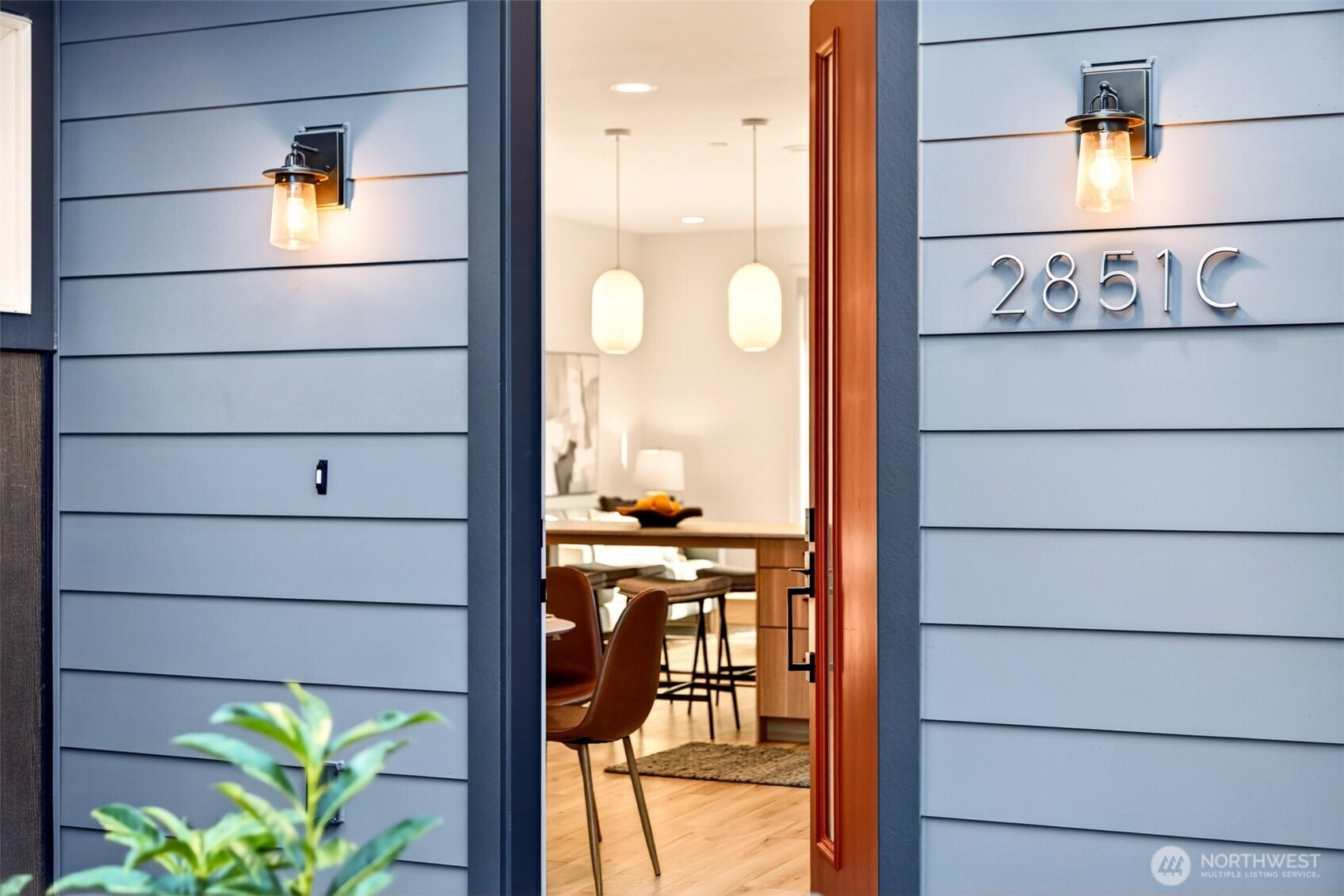 2851 NW 70th Street, Seattle, WA 98117