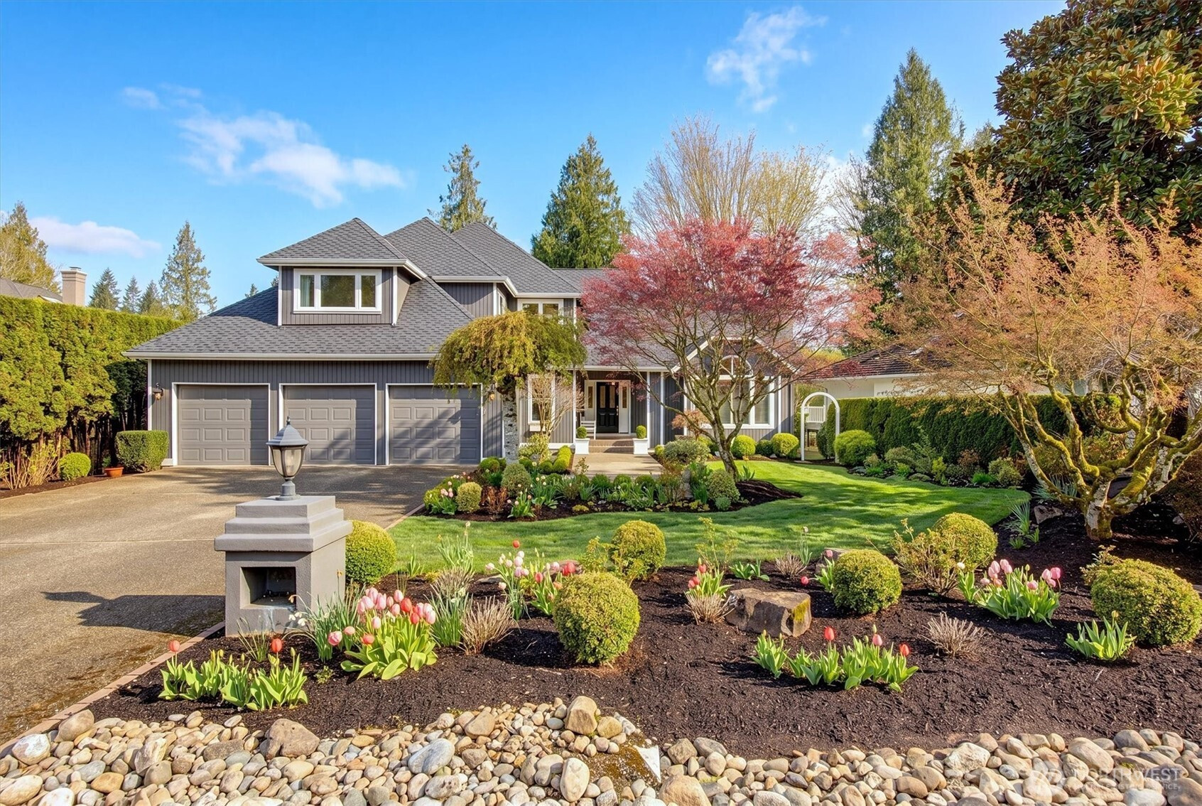 14127 205th Avenue NE, Woodinville, WA 98077