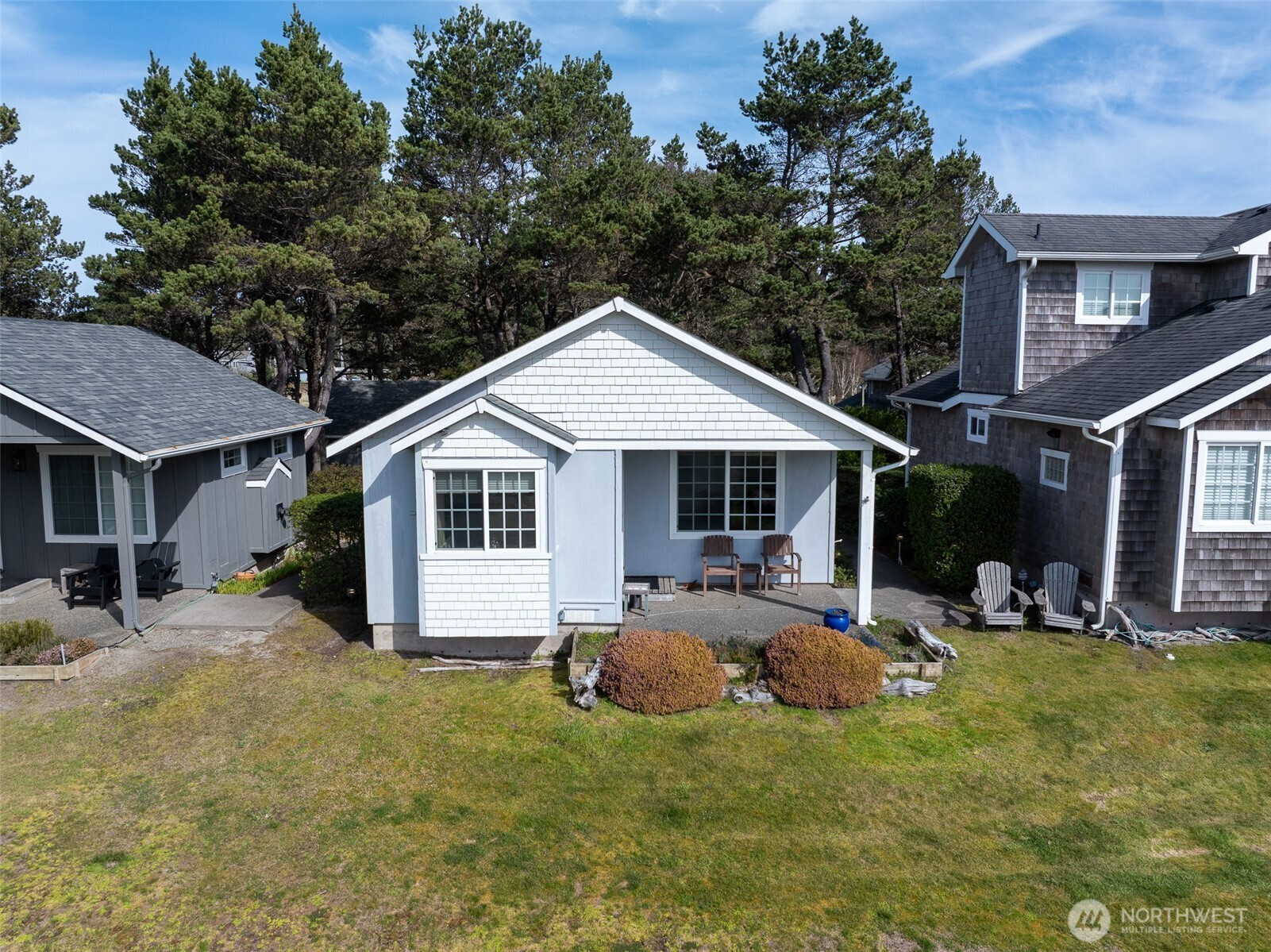 20713 Pacifc Way, Ocean Park, WA 98640