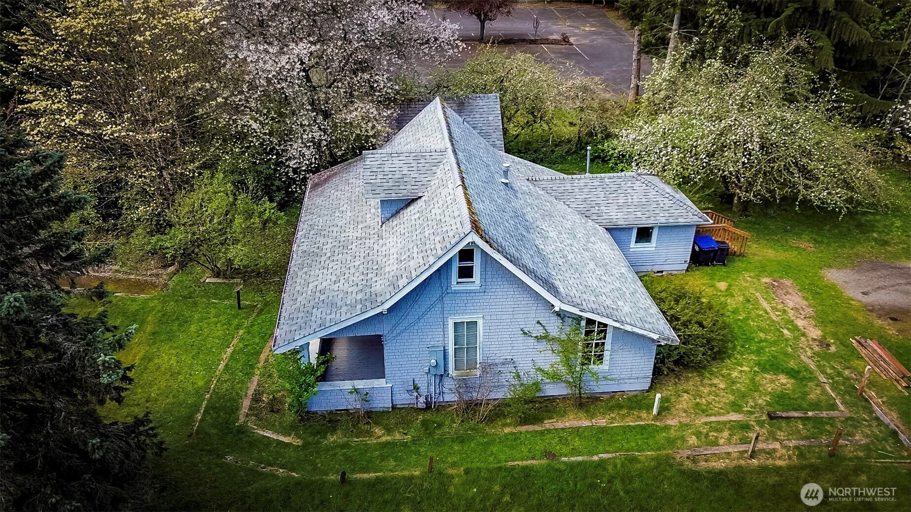 823 Lacey Street SE, Lacey, WA 98503