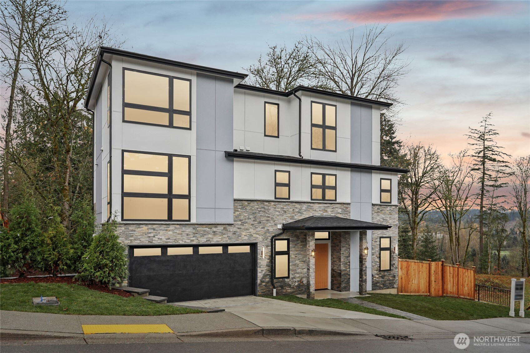 15415 NE 103rd Way, Redmond, WA 98052