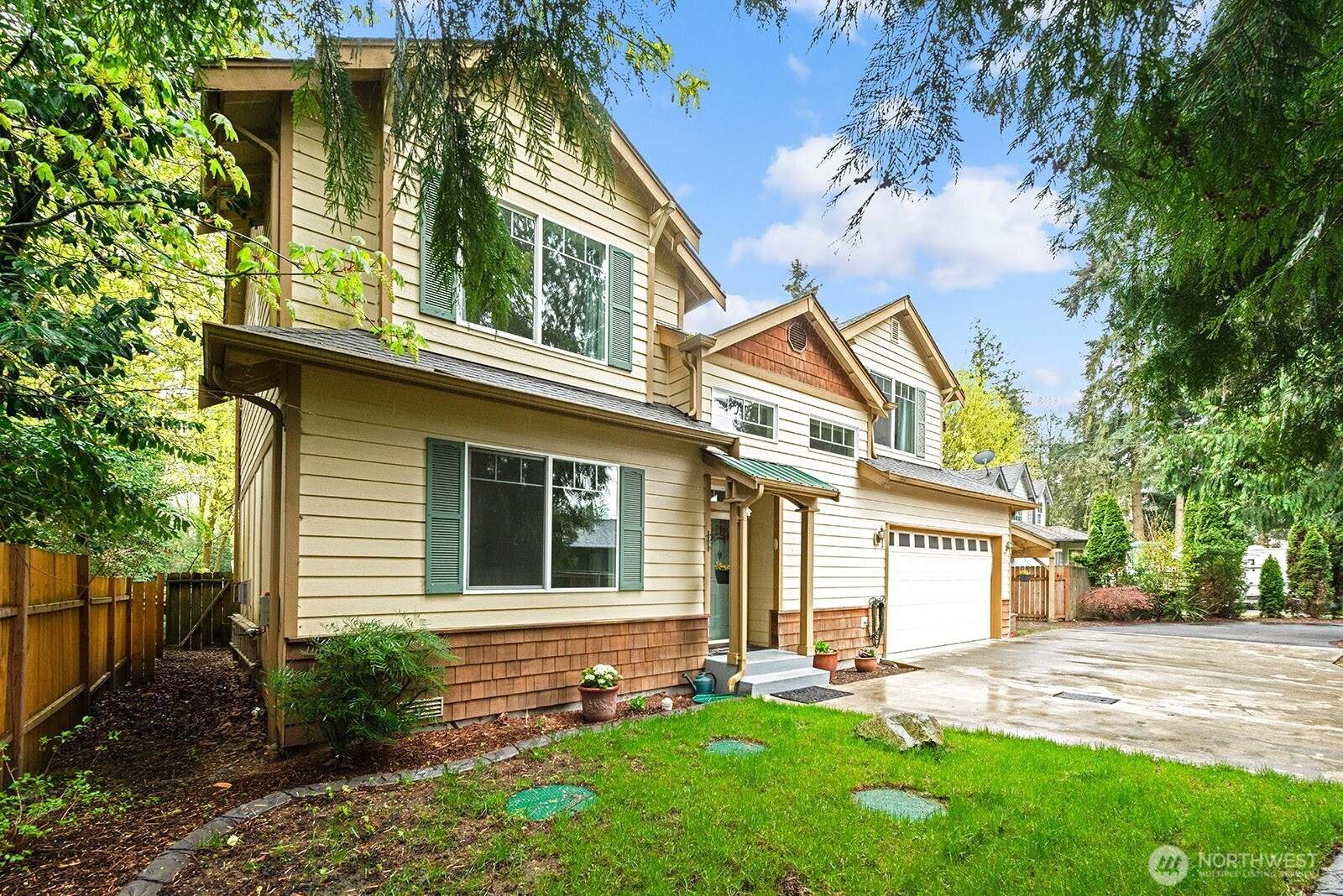 19830 10th Place S, Des Moines, WA 98148