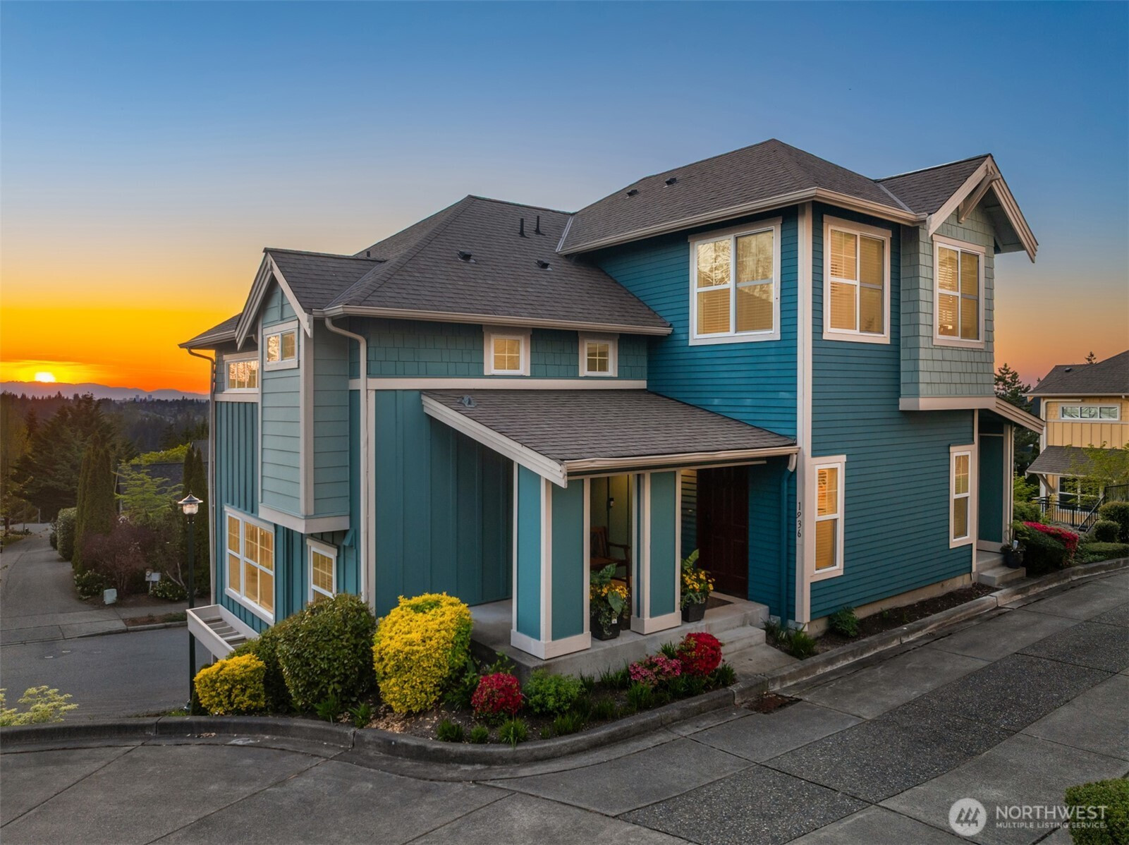 1936 17th Avenue NE, Issaquah, WA 98029