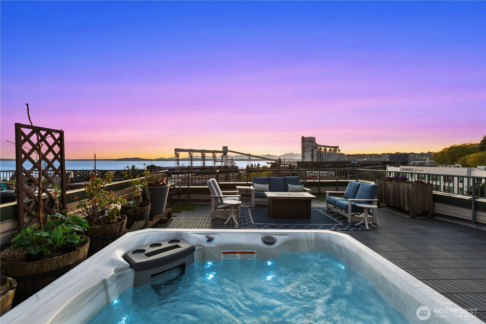 524 6th Avenue W, Seattle, WA 98119