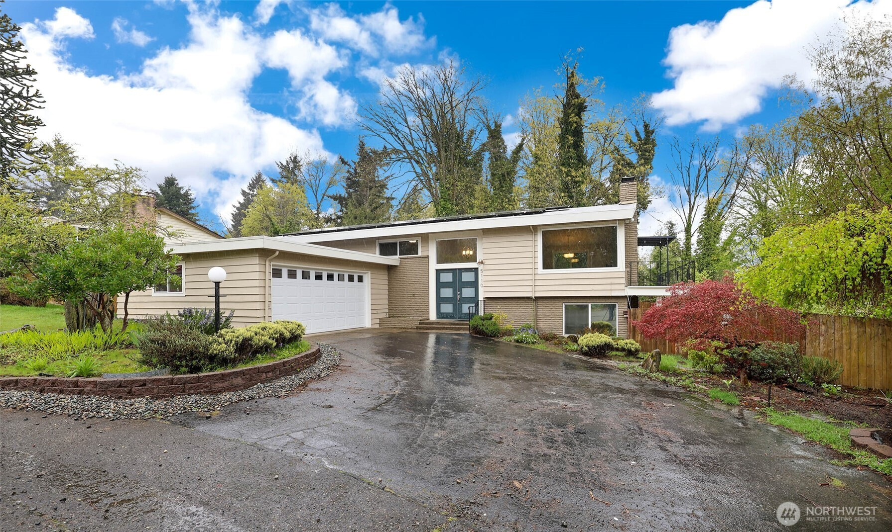 5110 S 163rd Place, Tukwila, WA 98188