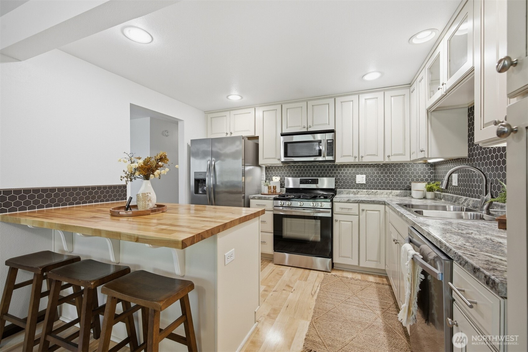 107 Fairside Drive, Lynden, WA 98264