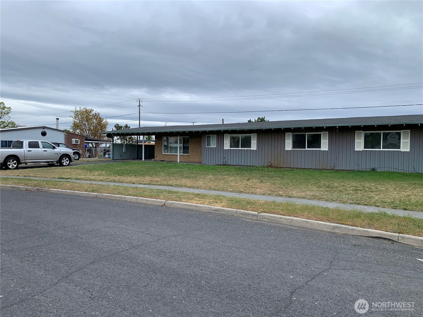 137 Schilling, Moses Lake, WA 98837