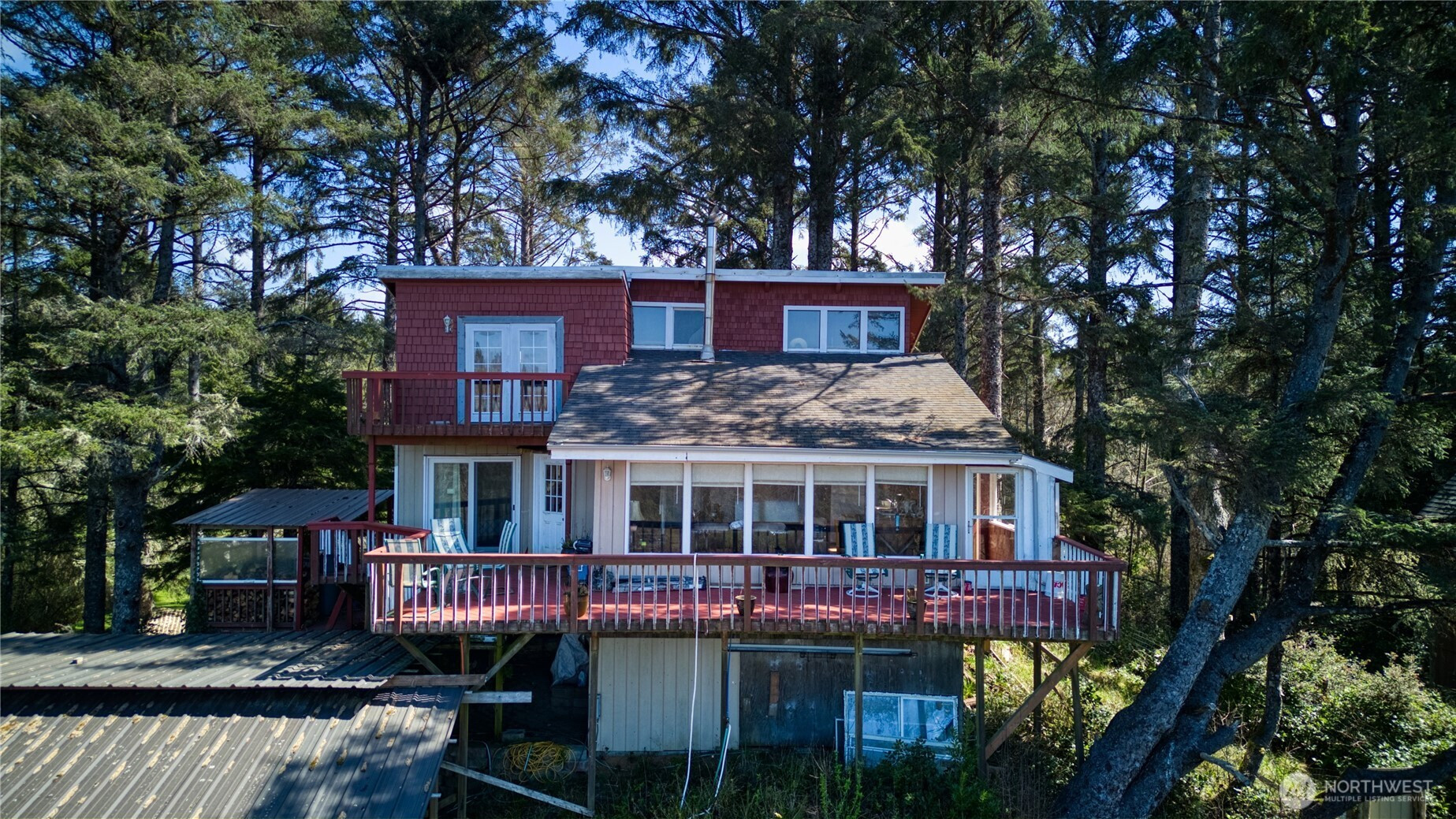 2543 State Route 109, Ocean Shores, WA 98569