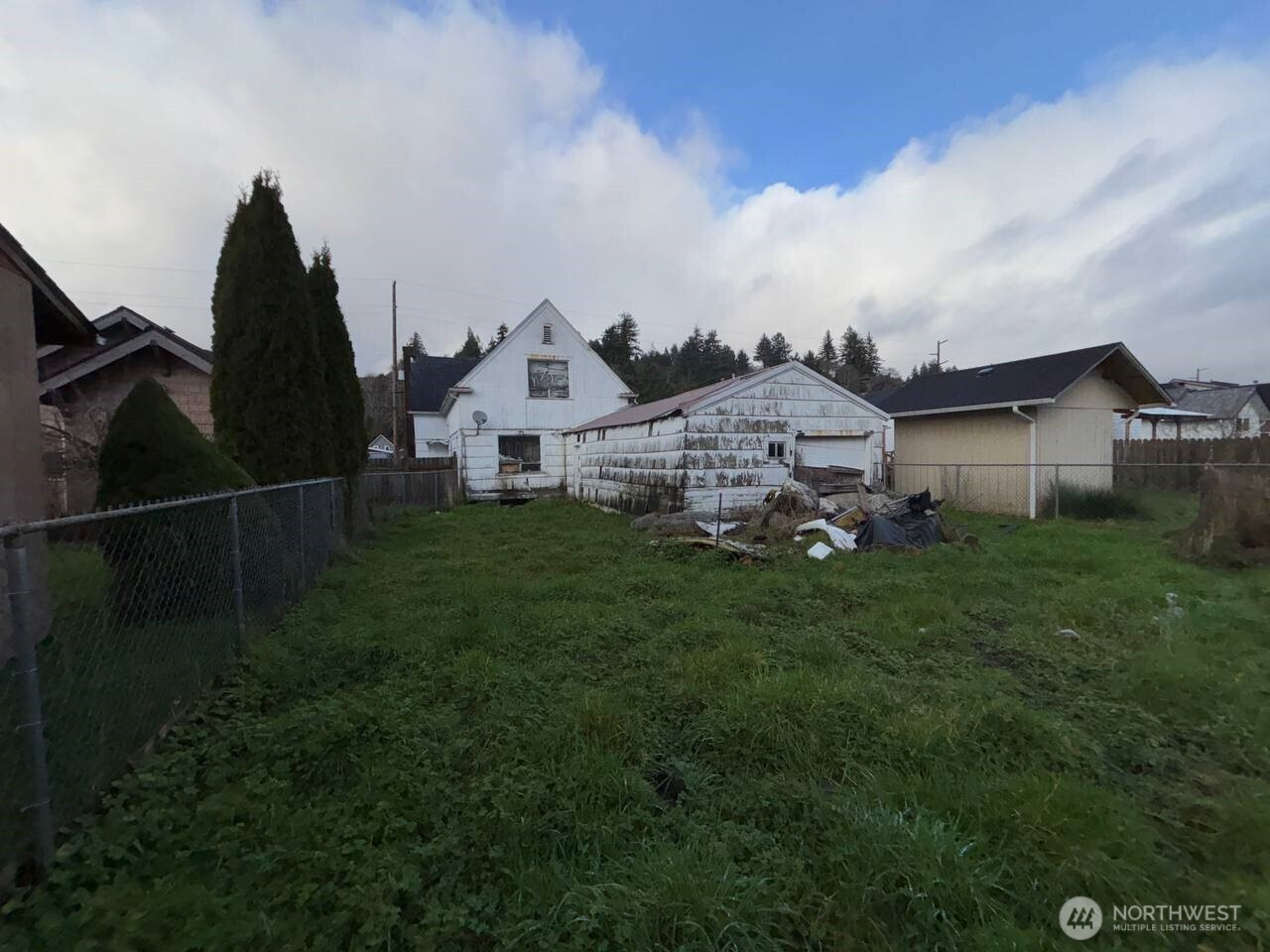 428 Eklund Avenue, Hoquiam, WA 98550
