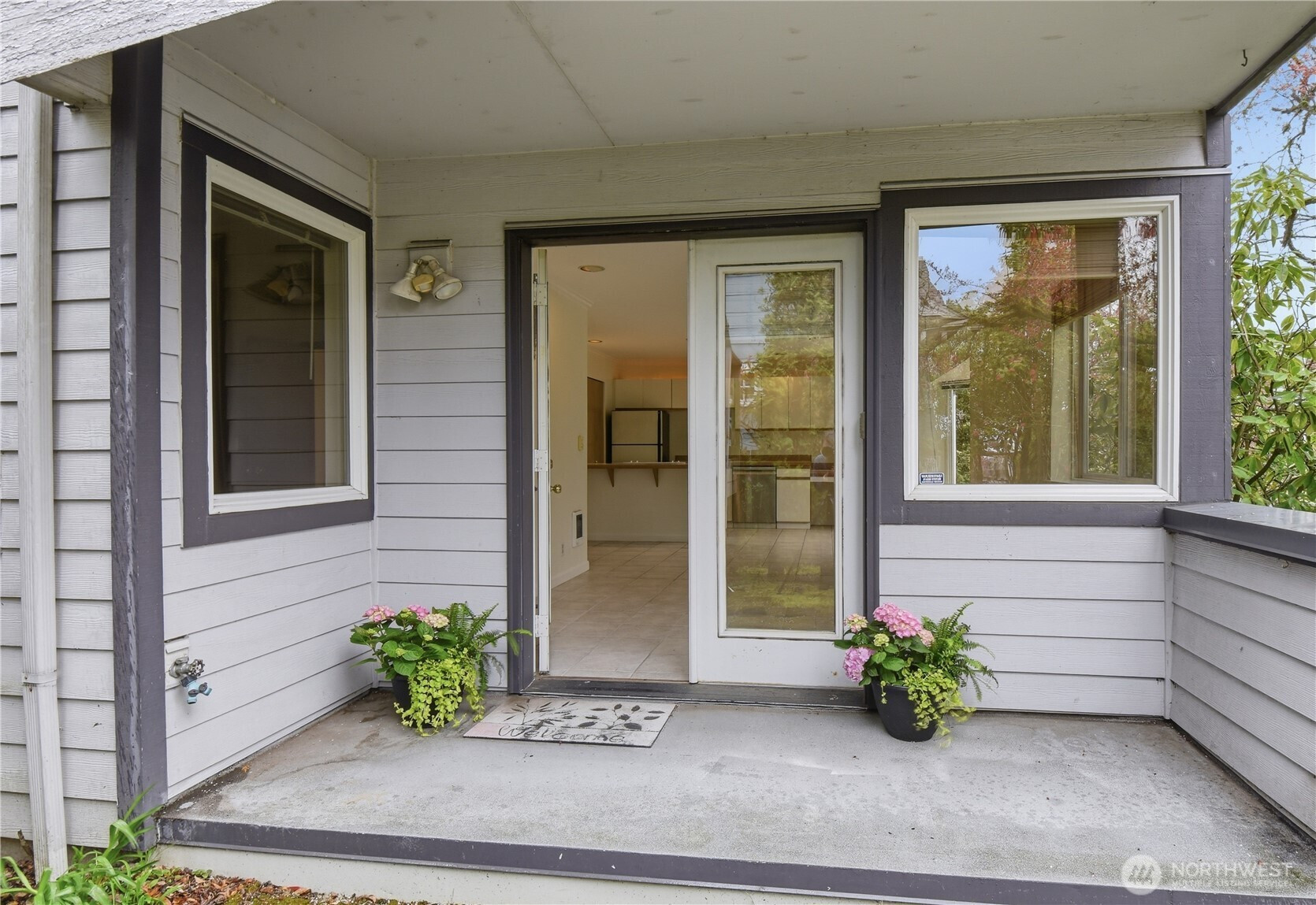 4811 Phinney Avenue N, Seattle, WA 98103