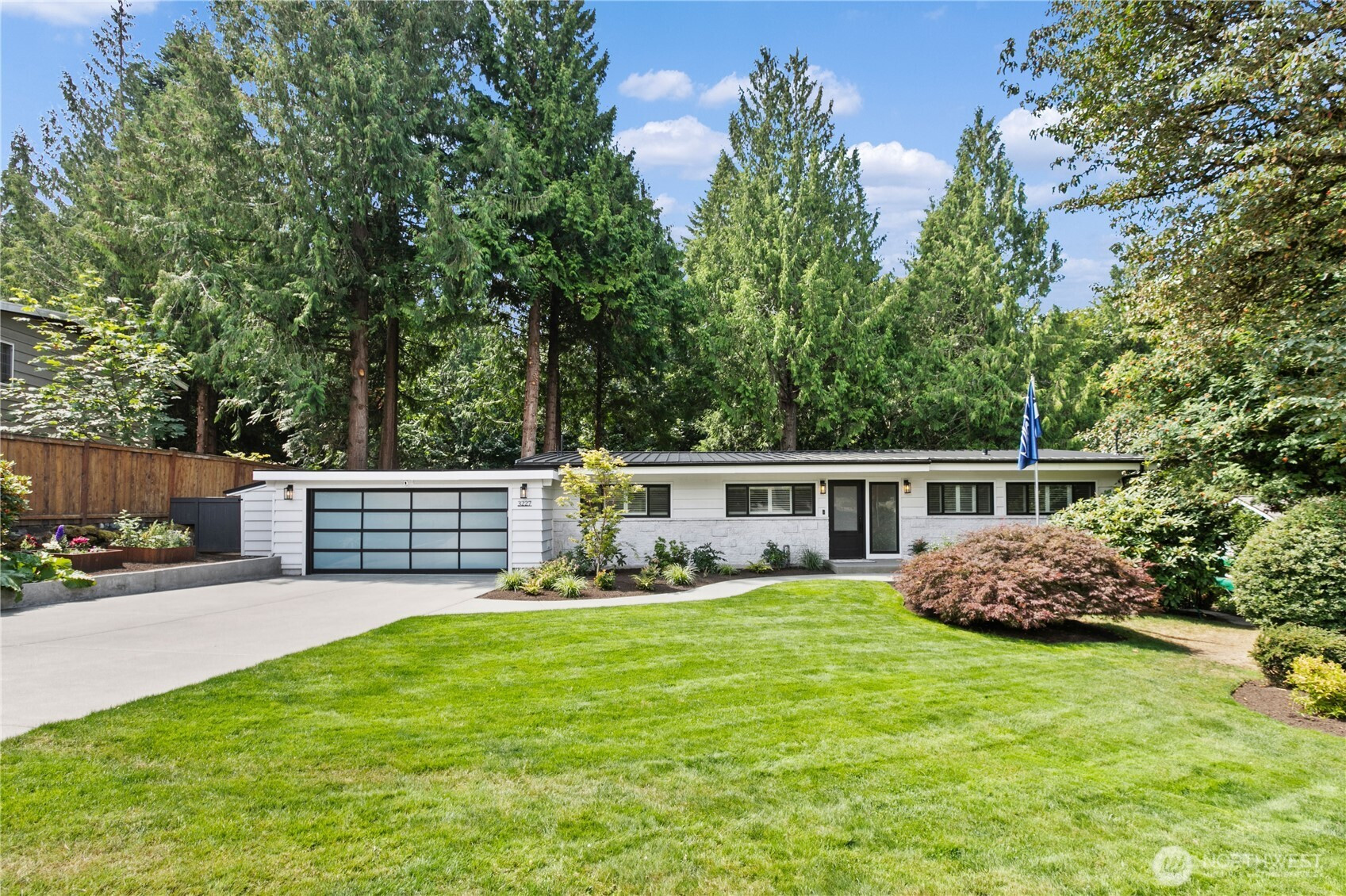3227 103rd Place NE, Bellevue, WA 98004