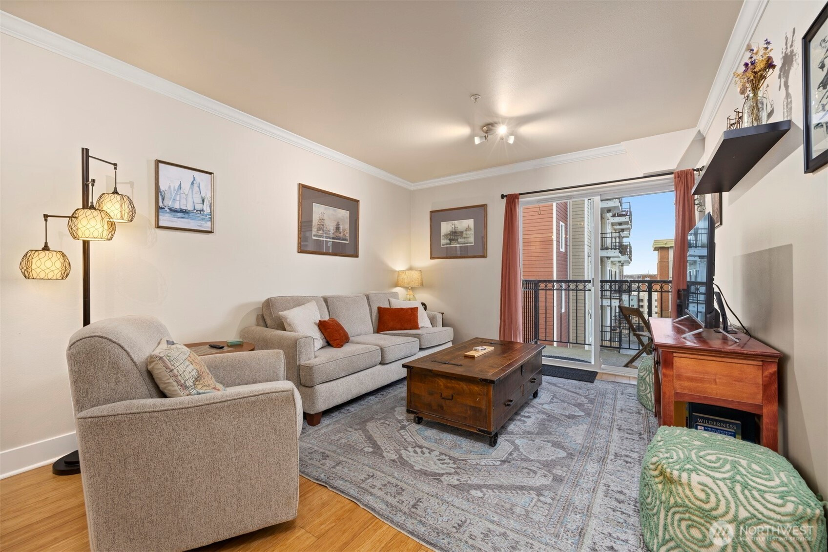 1001 N State Street, Bellingham, WA 98225