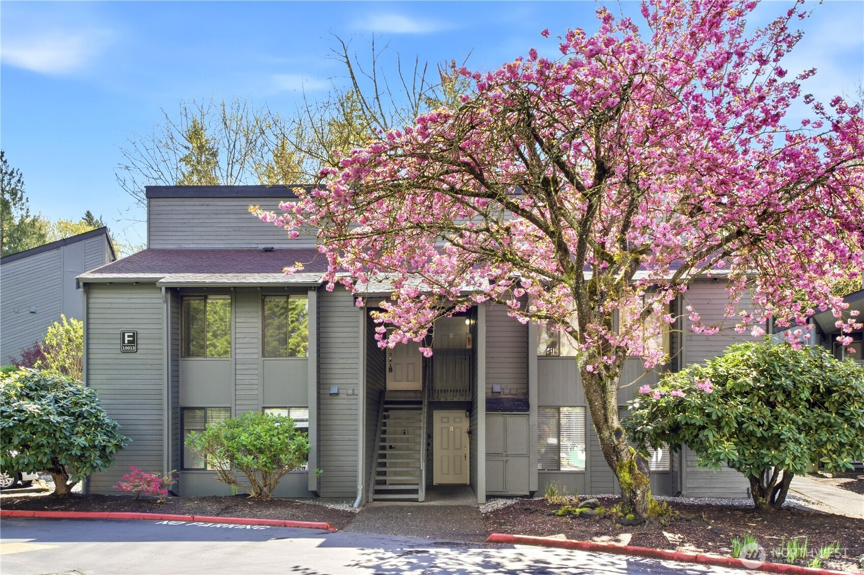 10013 NE 123rd Street, Kirkland, WA 98034