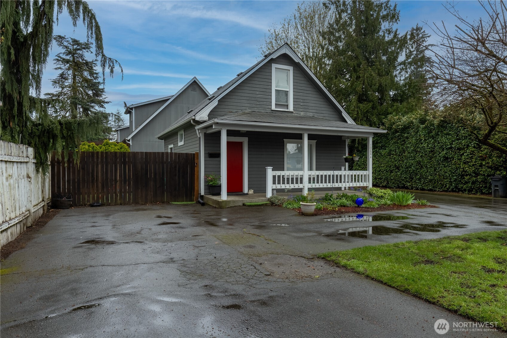 1088 Beach Avenue, Marysville, WA 98270
