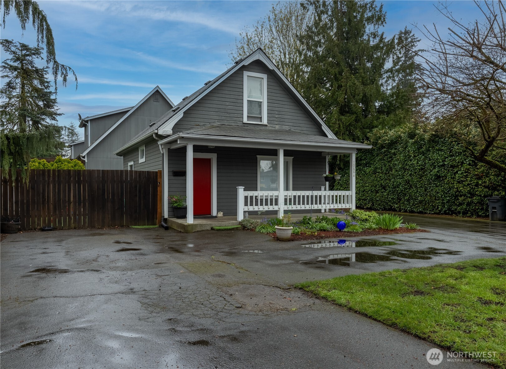 1088 Beach Avenue, Marysville, WA 98270