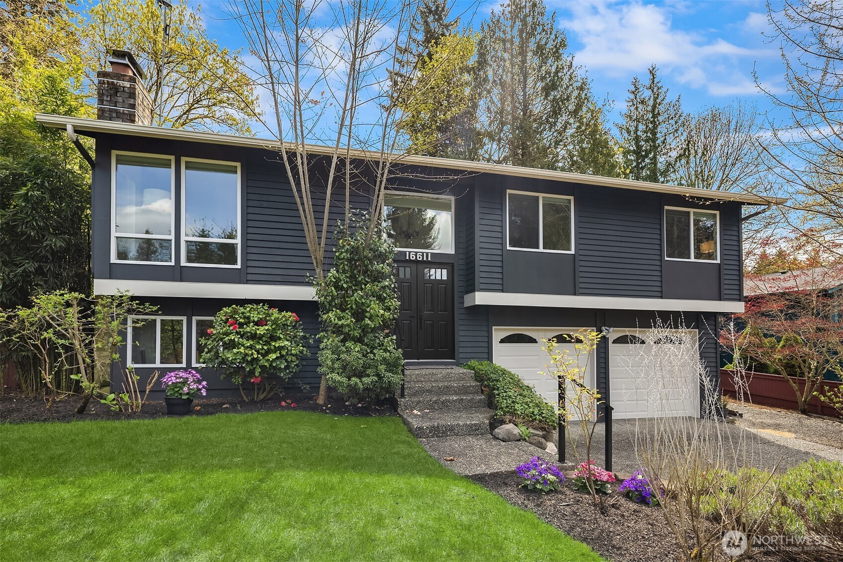 16611 NE 108th Place, Redmond, WA 98052