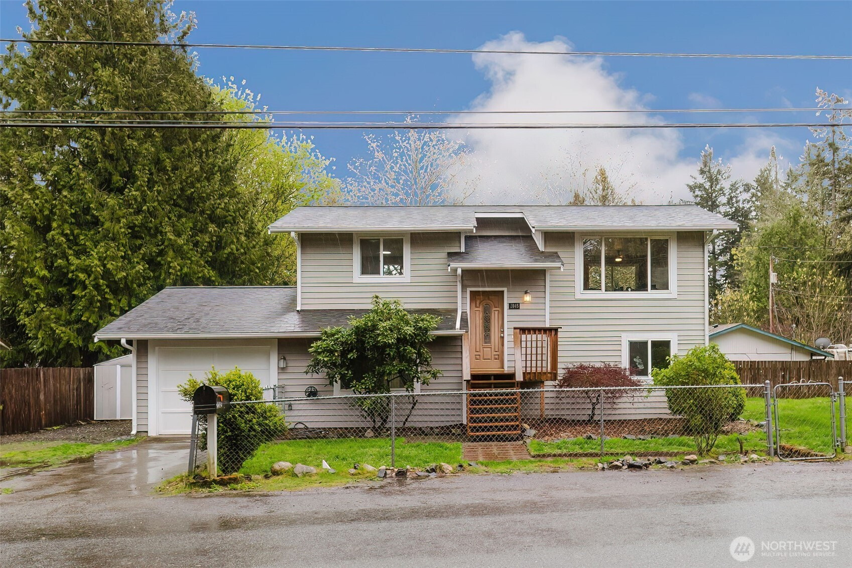 2045 California Avenue E, Port Orchard, WA 98366