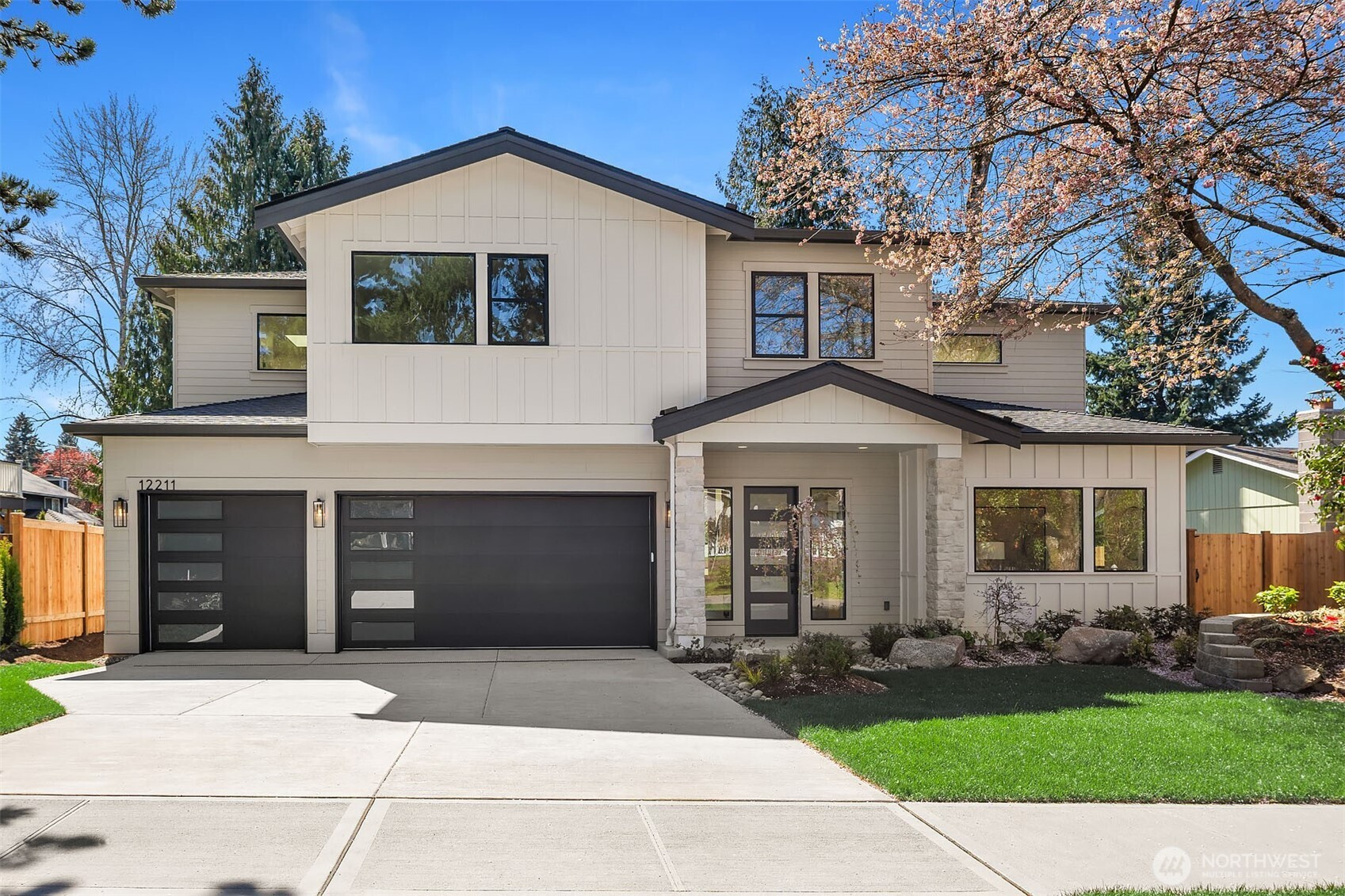 12211 NE 134th Street, Kirkland, WA 98034