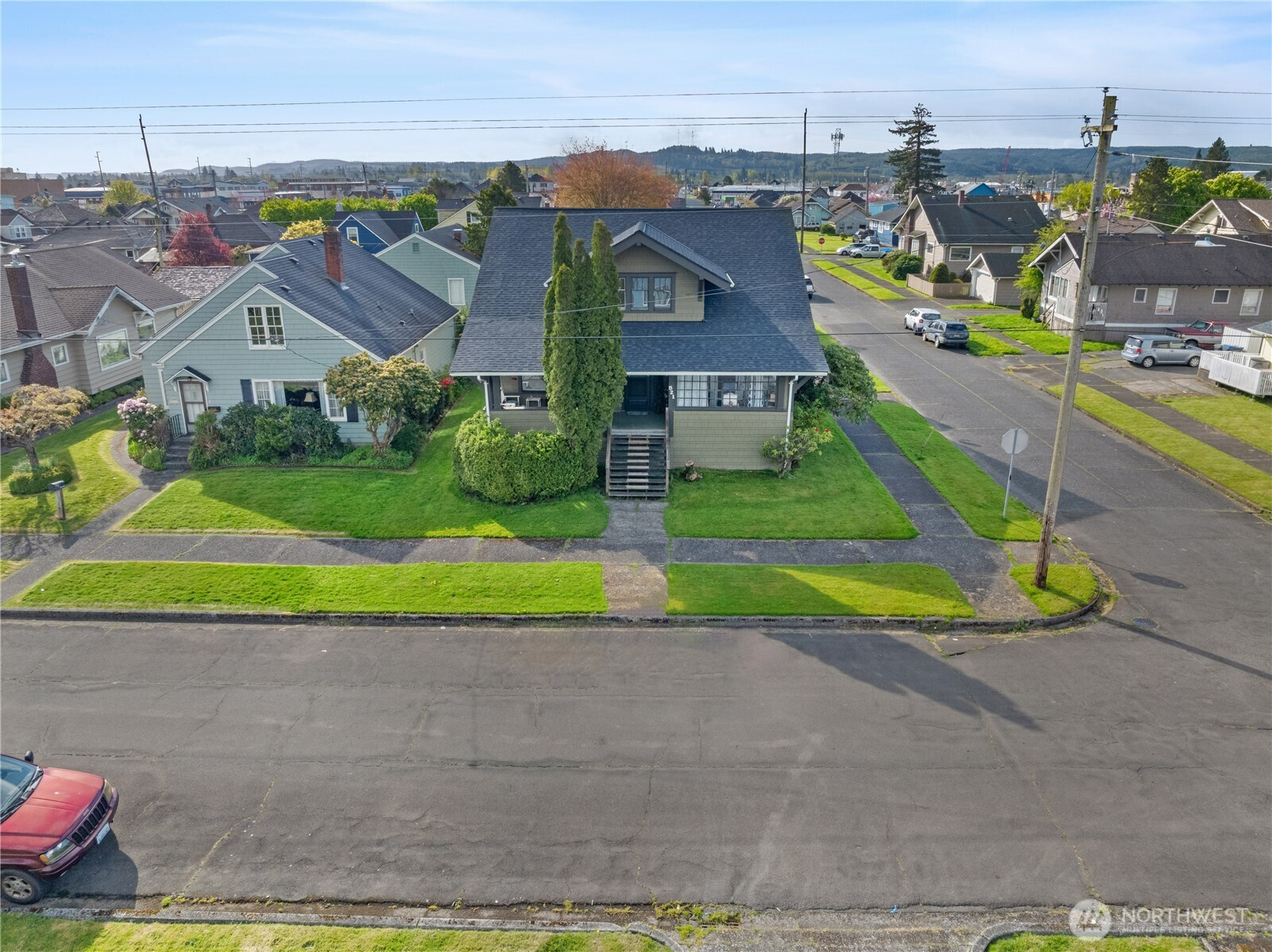 521 W 3rd Street, Aberdeen, WA 98520