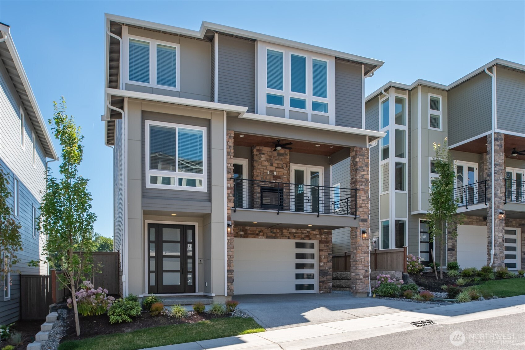 7574 S 130th Place, Seattle, WA 98178