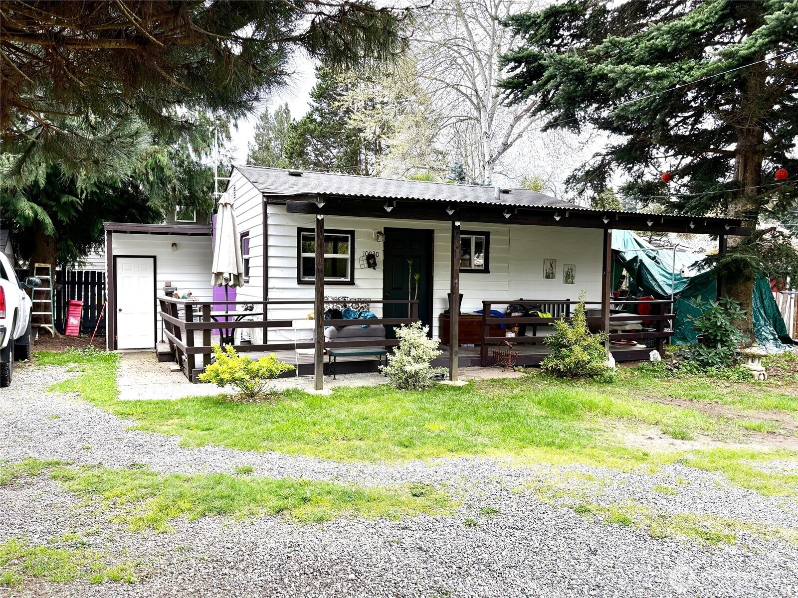 10030 30th Avenue SW, Seattle, WA 98146