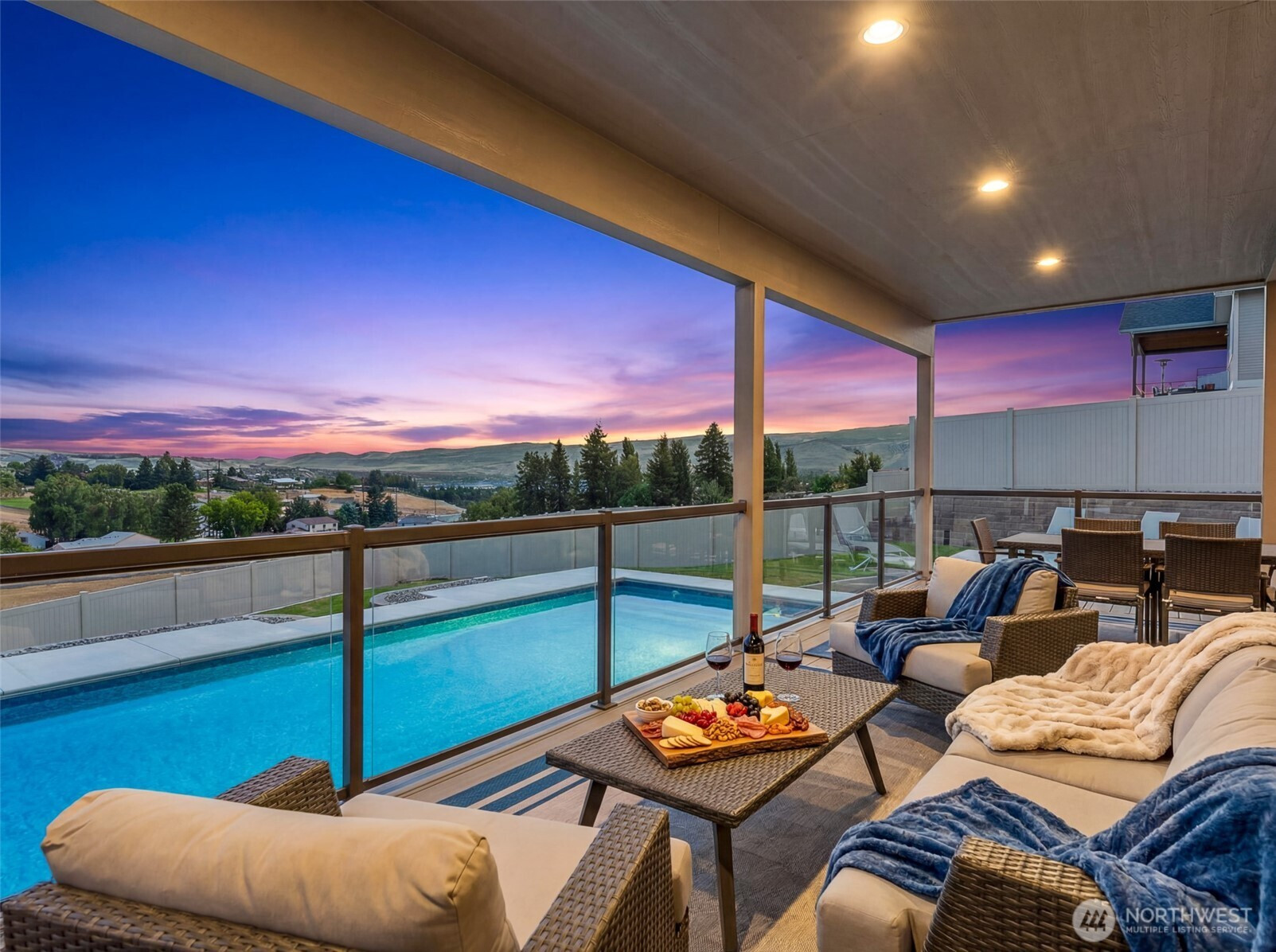 854 Autumn Crest Drive, Wenatchee, WA 98801