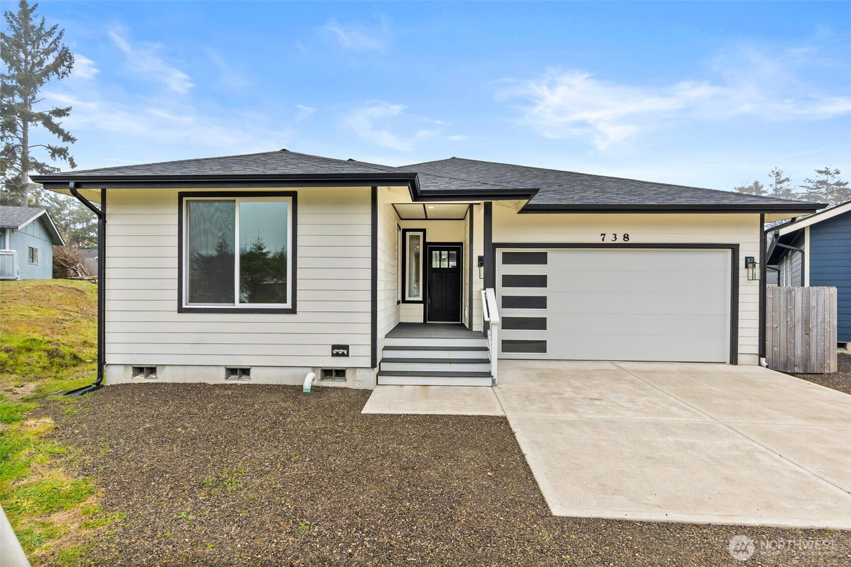 738 Gadwell Court SE, Ocean Shores, WA 98569