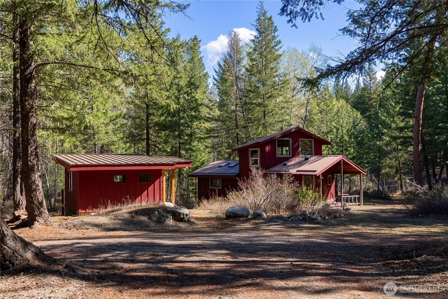 74 W Buttermilk Creek Road, Twisp, WA 98856