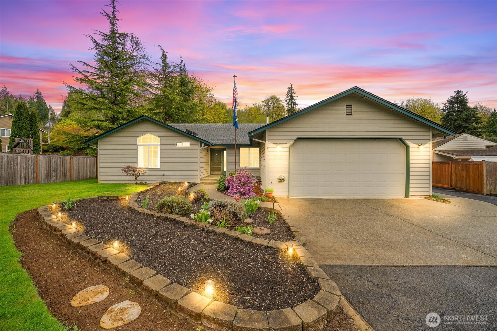 21211 89th Avenue NE, Arlington, WA 98223