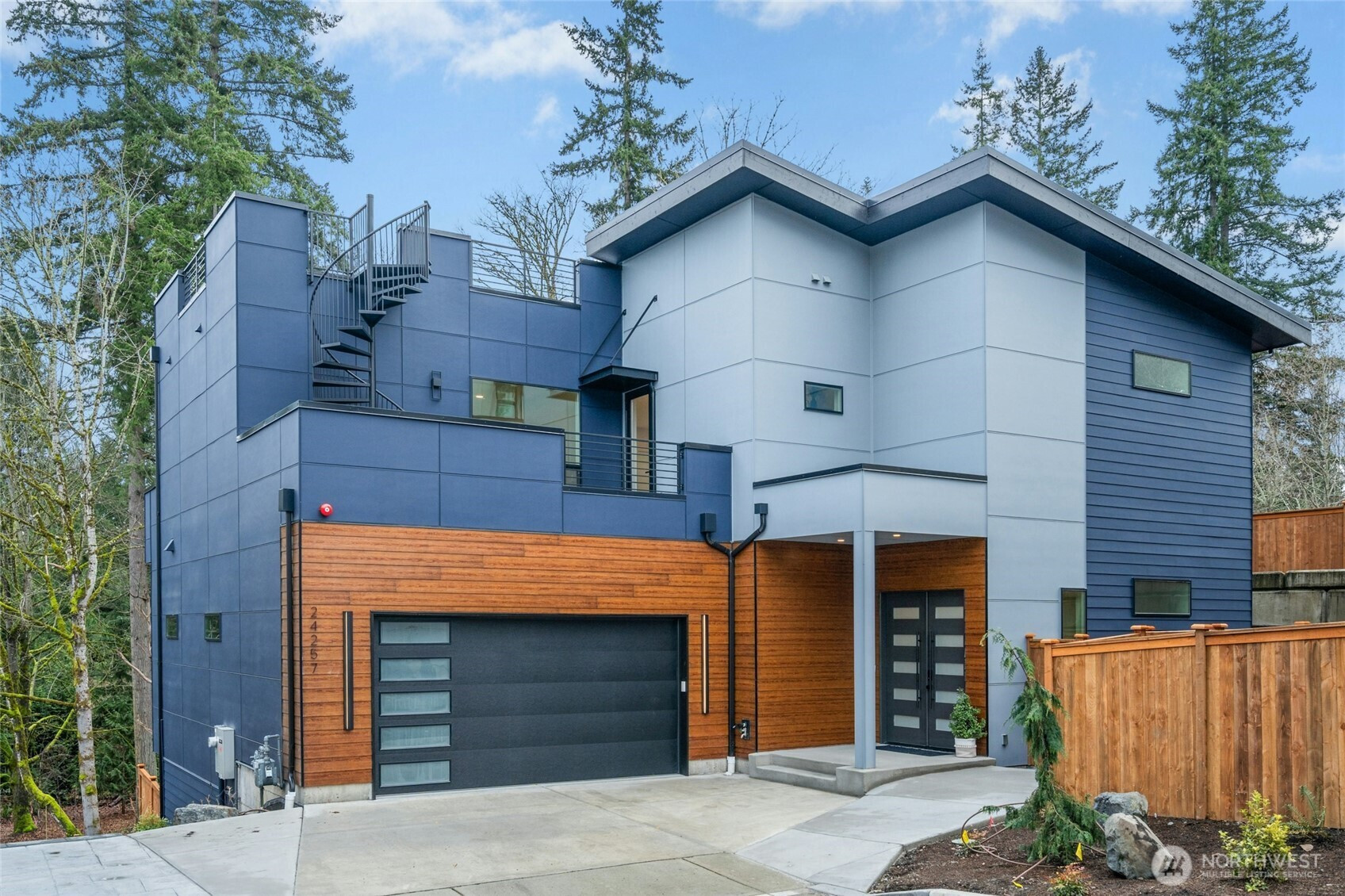 24257 SE 26th Place, Sammamish, WA 98075