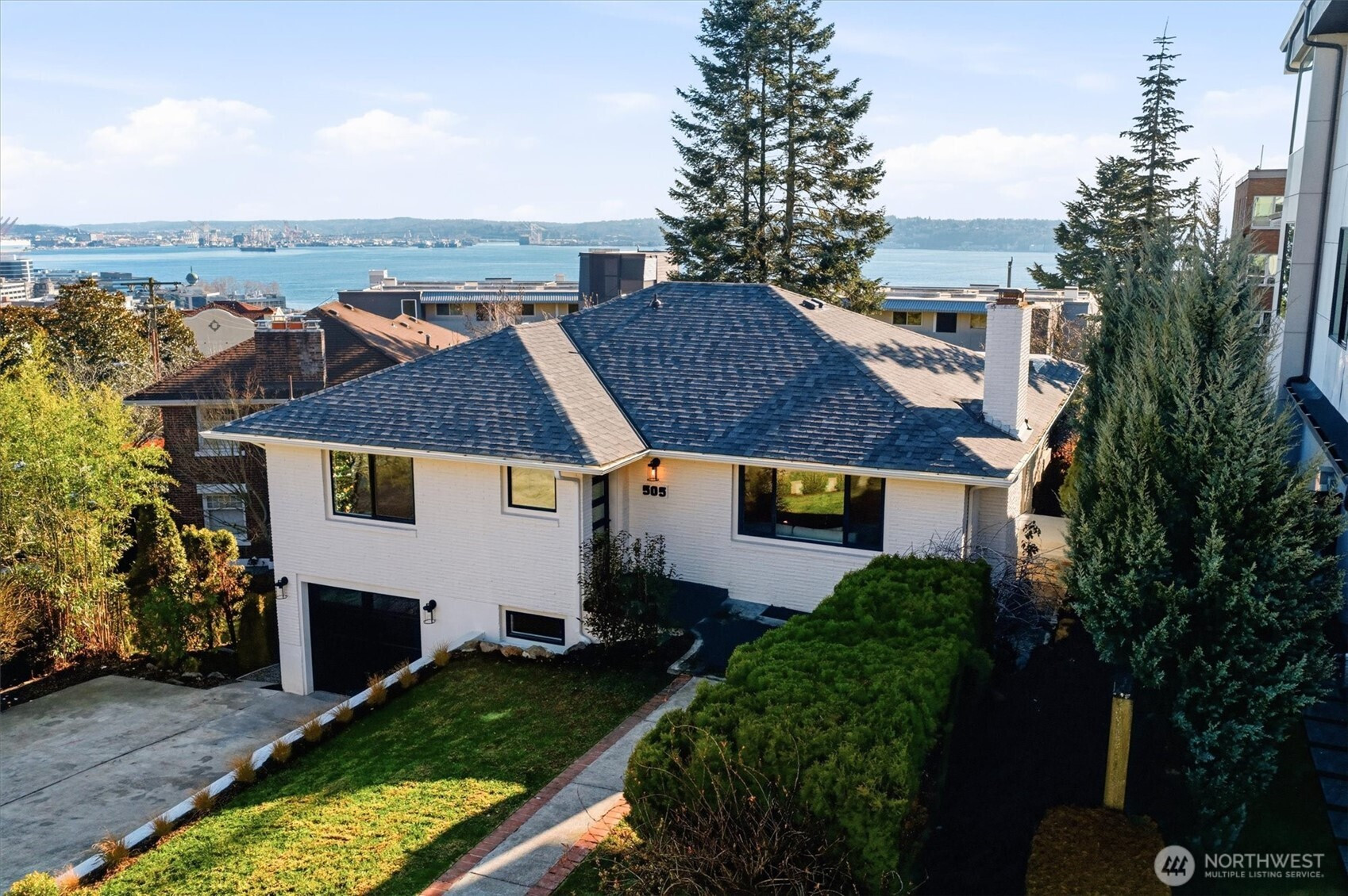 505 W Kinnear Place, Seattle, WA 98119