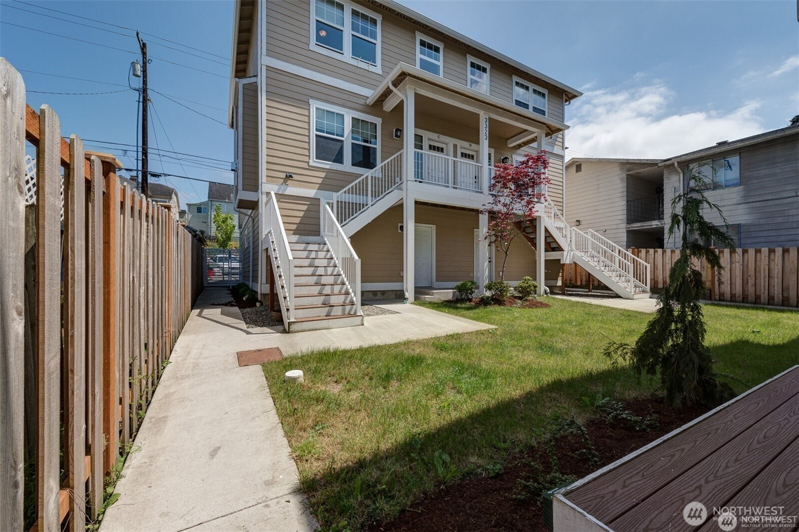 3323 Hoyt Avenue, Everett, WA 98201