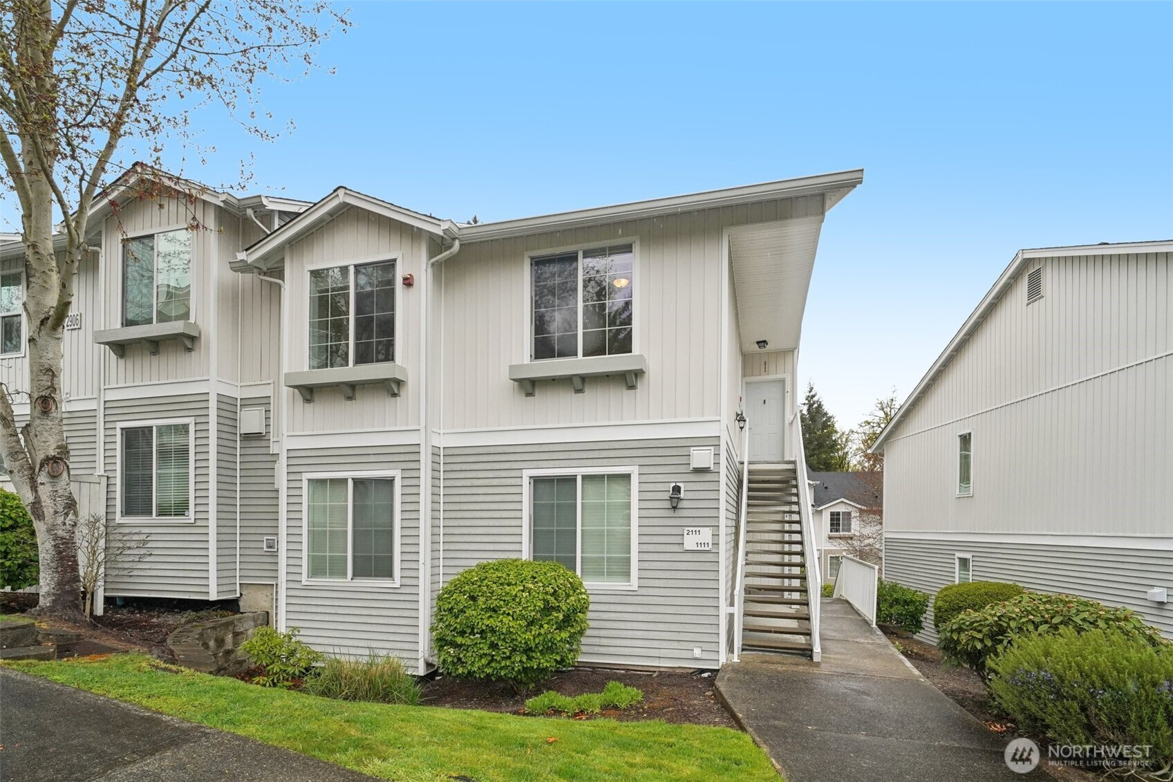 2906 SE 8TH Place, Renton, WA 98058