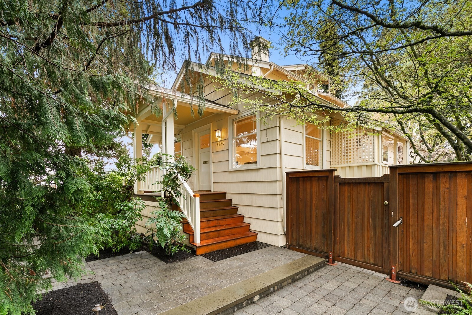 2920 NE 60th Street, Seattle, WA 98115