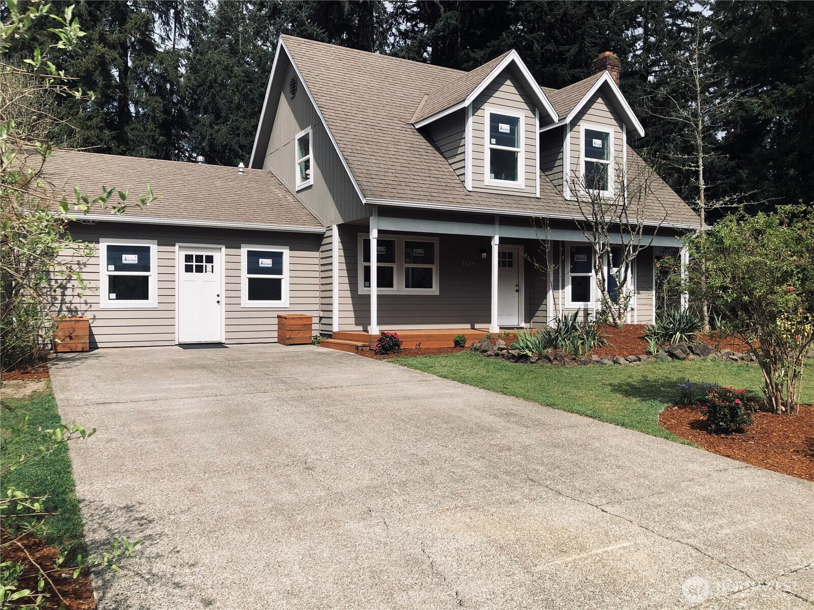 8624 Oxford Drive SE, Lacey, WA 98503