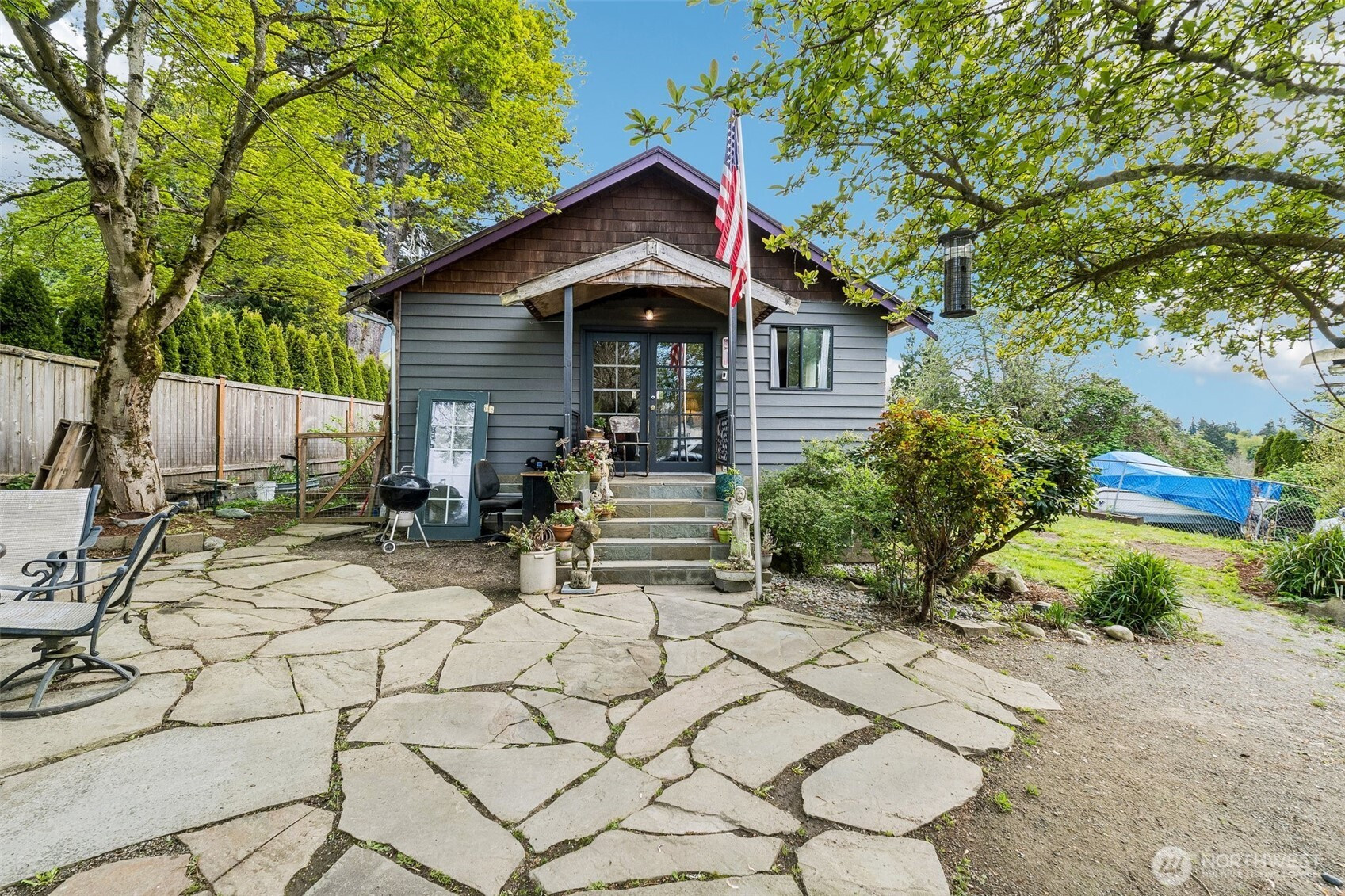 1241 SW Myrtle Street, Seattle, WA 98106