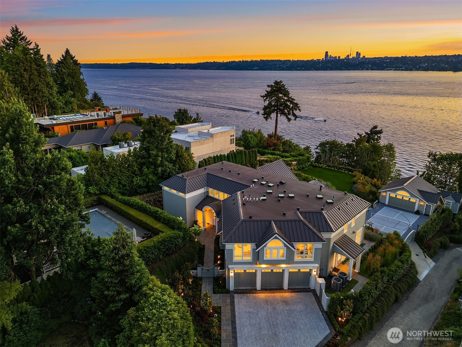 7545 NE 28th Place, Medina, WA 98039