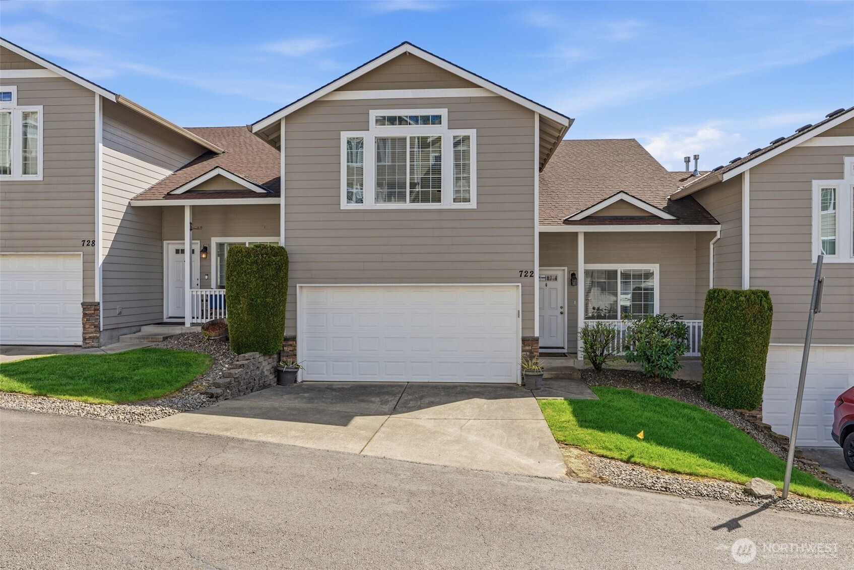 722 NW Meadow Ridge Lane, Camas, WA 98607