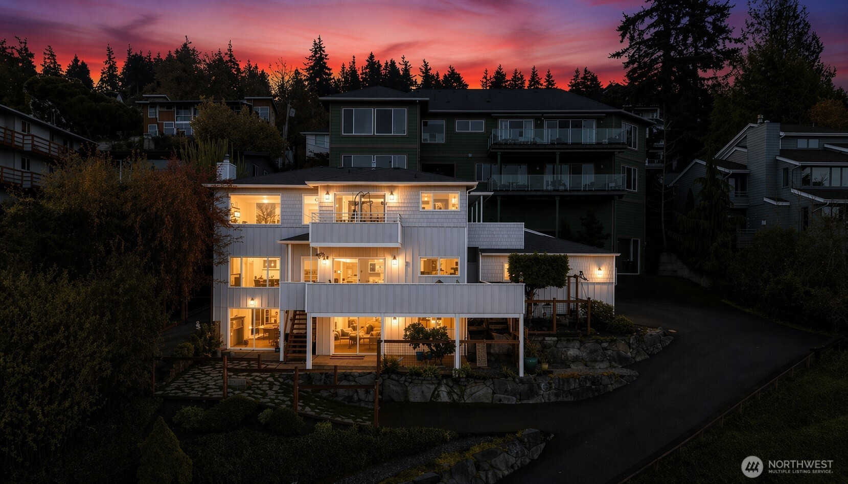 225 S State Street, Bellingham, WA 98225