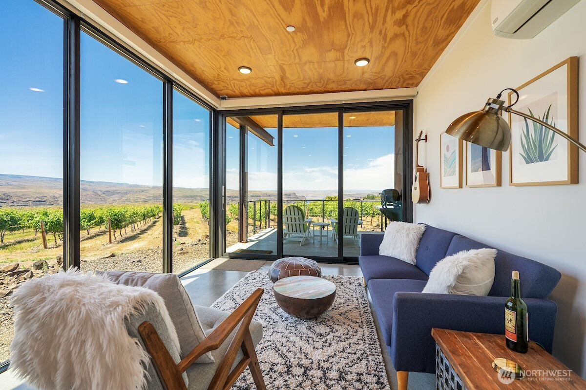 23648 Cliffe Pointe Road NW, Quincy, WA 98848