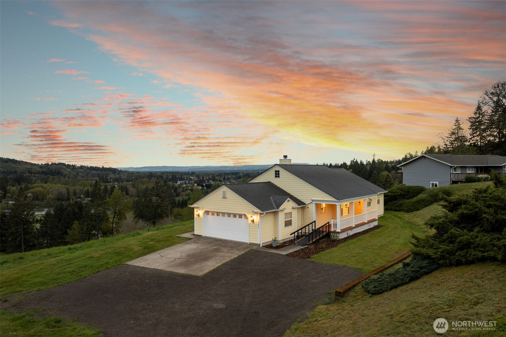 351 Butte Hill Road, Woodland, WA 98674