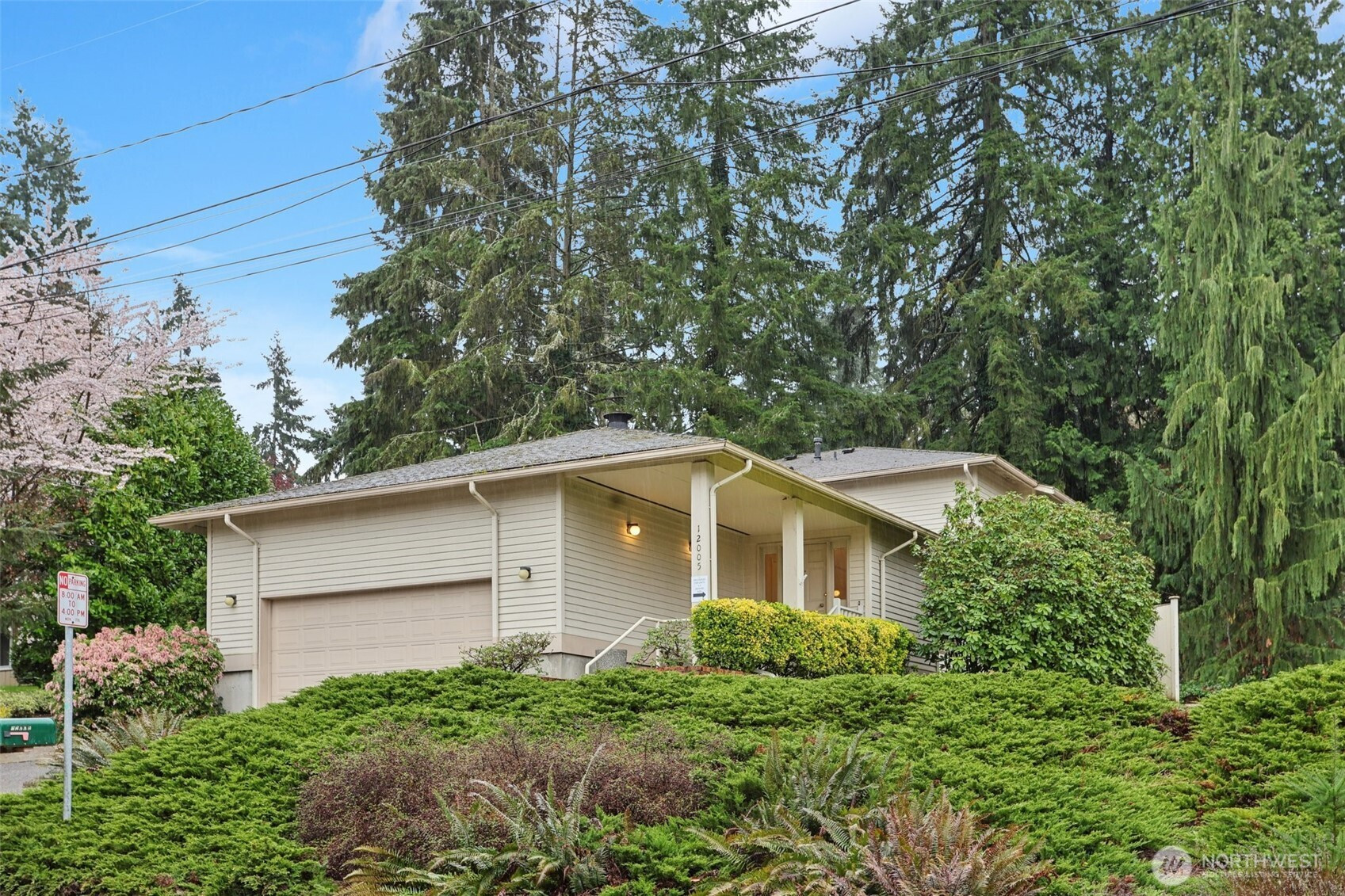 12005 NE 83rd Street, Kirkland, WA 98033