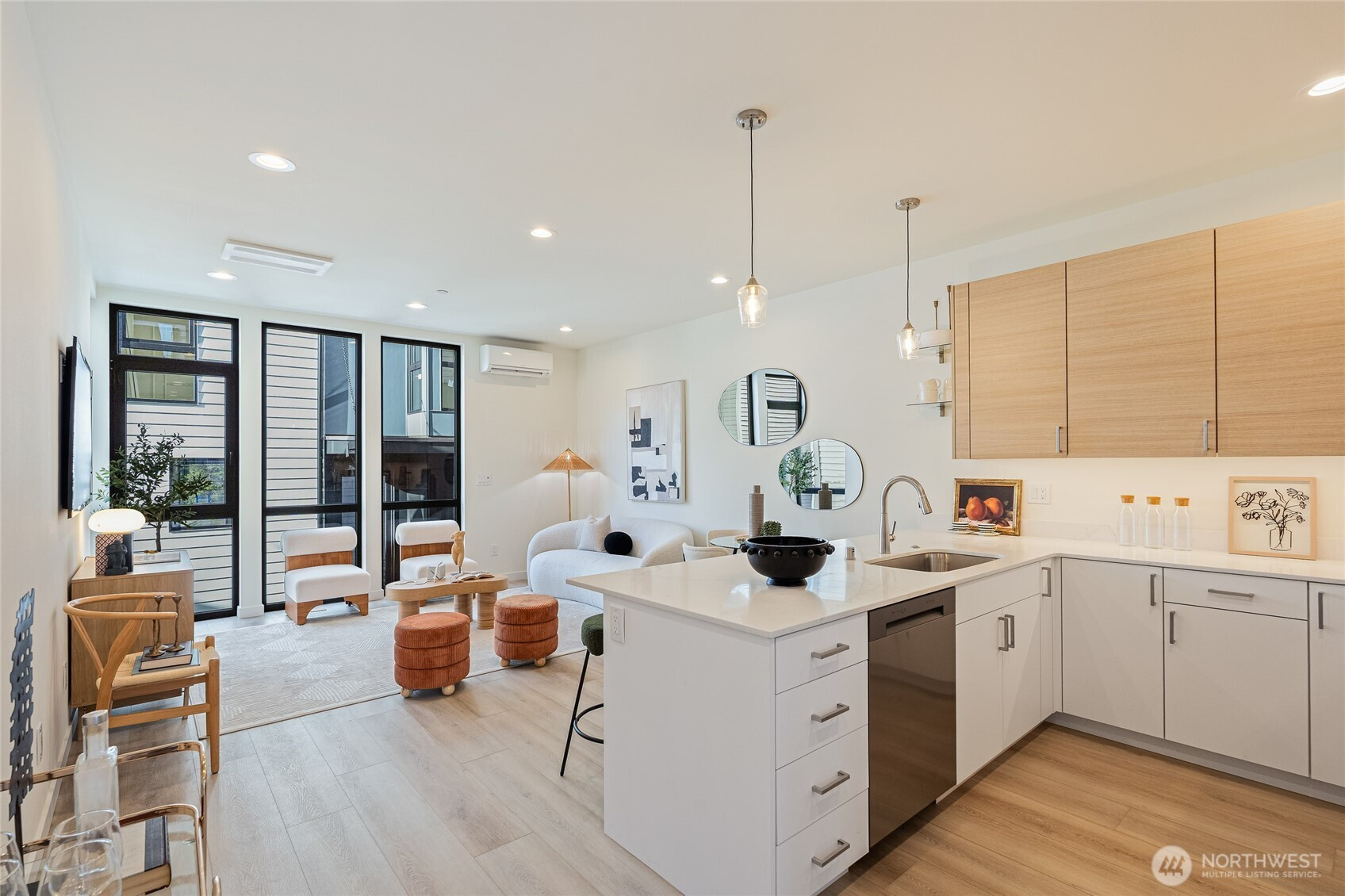 11231 Greenwood Avenue N, Seattle, WA 98133