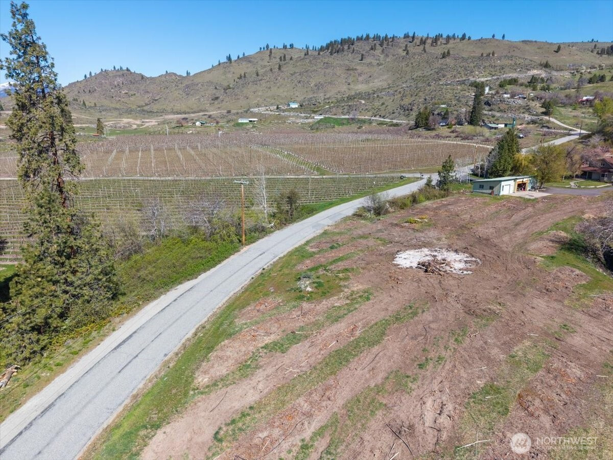 720 Lower Joe Creek Road, Manson, WA 98831