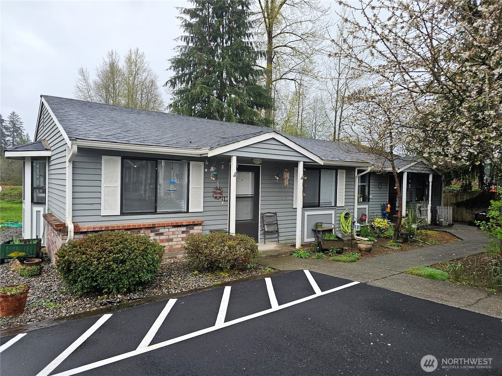 406 E Pioneer Street, Granite Falls, WA 98252