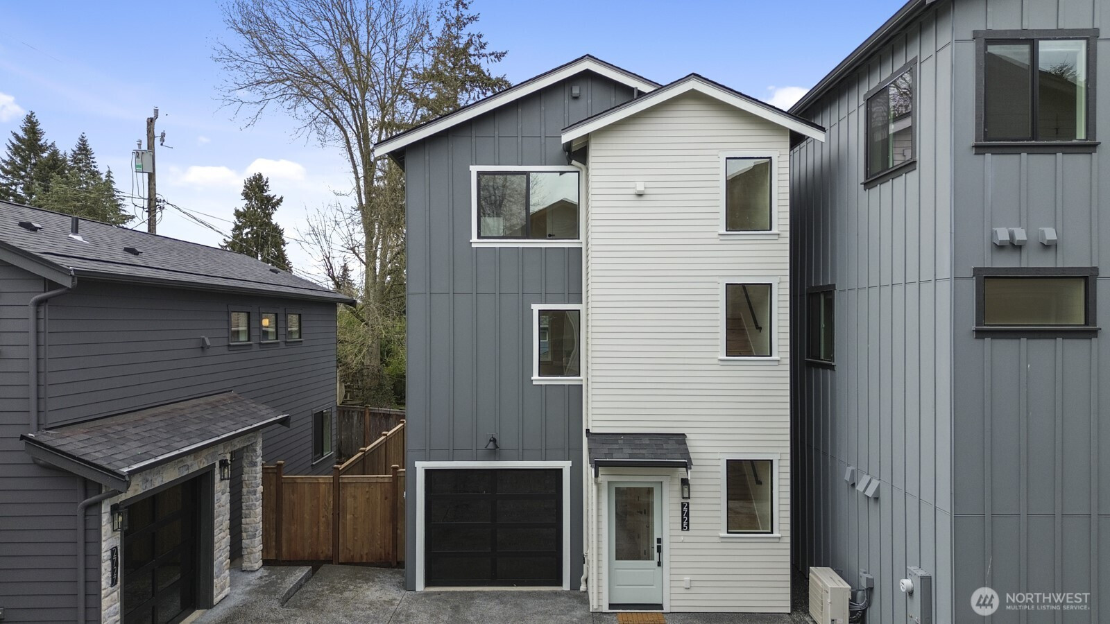 2725 NE 87th Street, Seattle, WA 98115